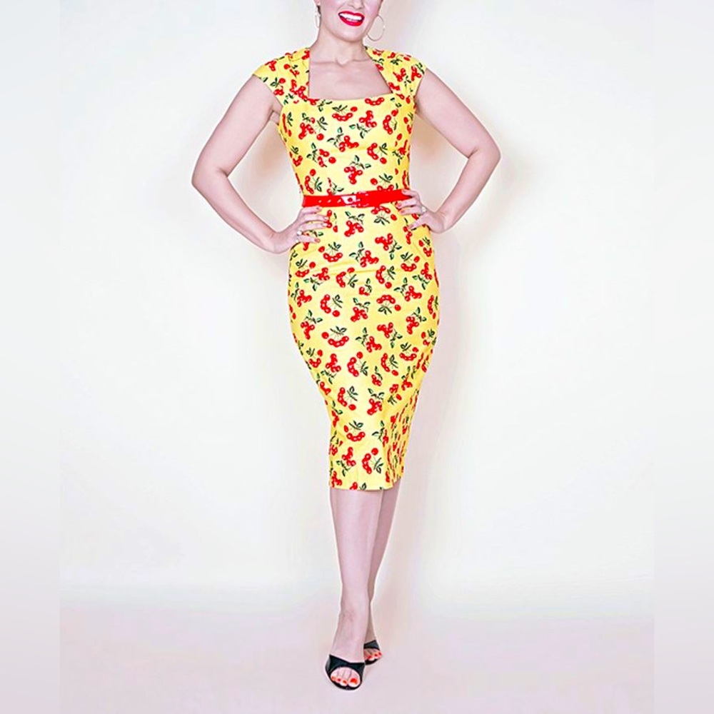 EUC Bernie Dexter Cherry print wiggle dress pinup rockabilly retro vintage 50s